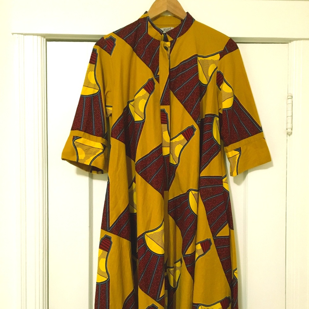 Zuri Lightbulb Dress Size M - shirt dress